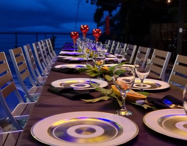 Destination wedding at Vista Ocean Suites